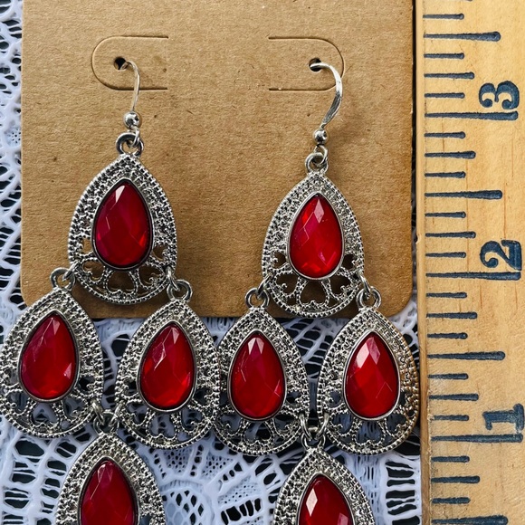 Gypsy red earrings - Picture 2 of 2